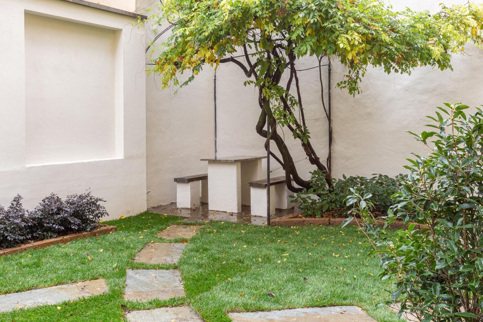 Sant Ambroeus Garden Apartment Milán Exterior foto
